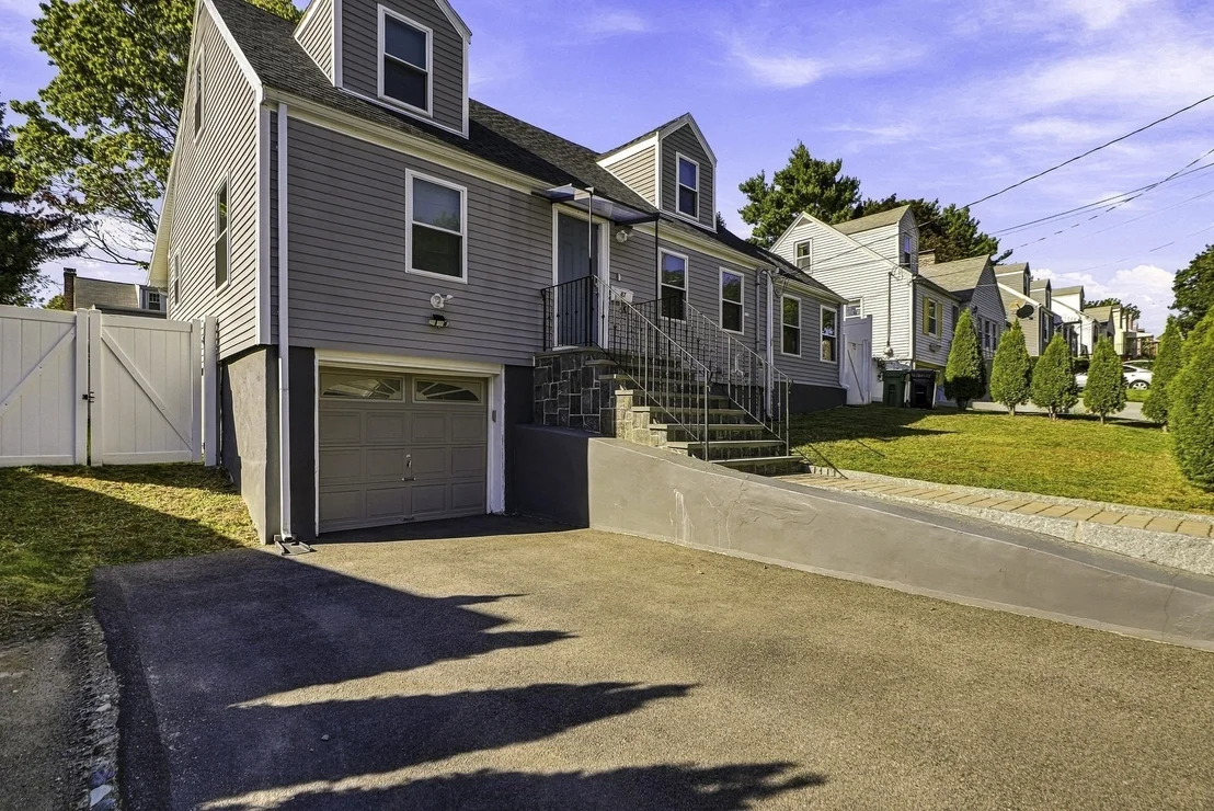 Photo of 47 Rosedale Rd