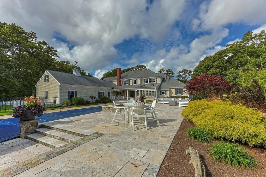 Photo of 26 Walkerwoods Dr