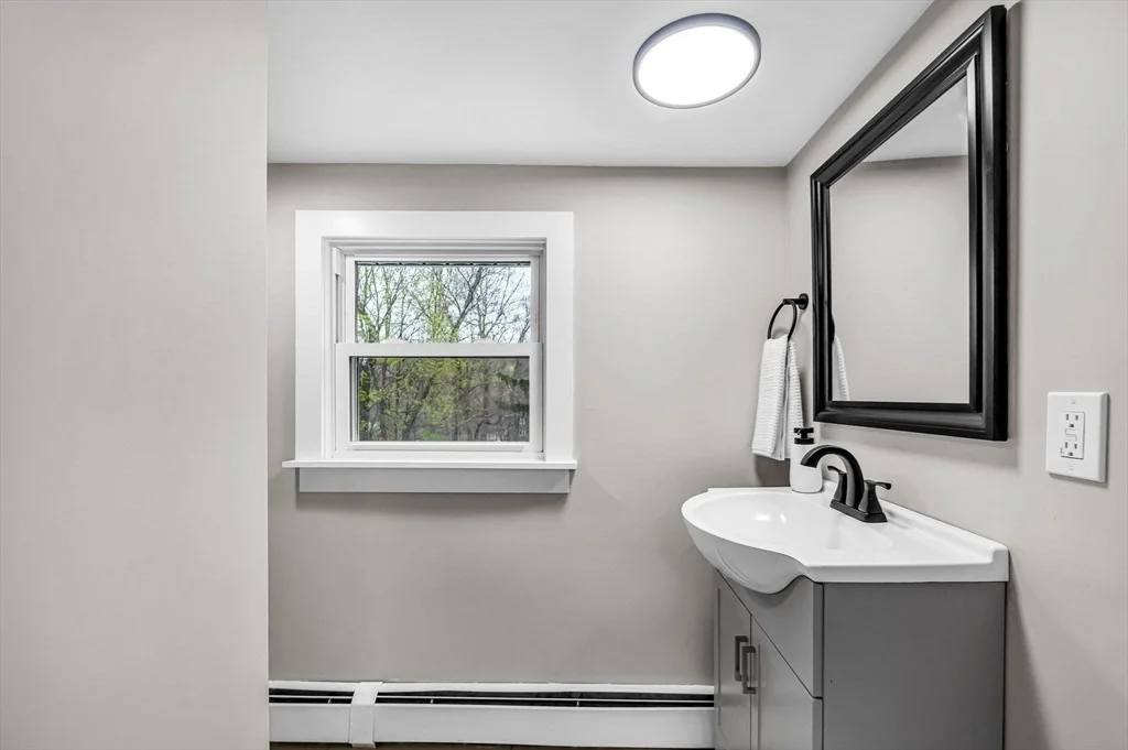 Photo of 47 Ware St