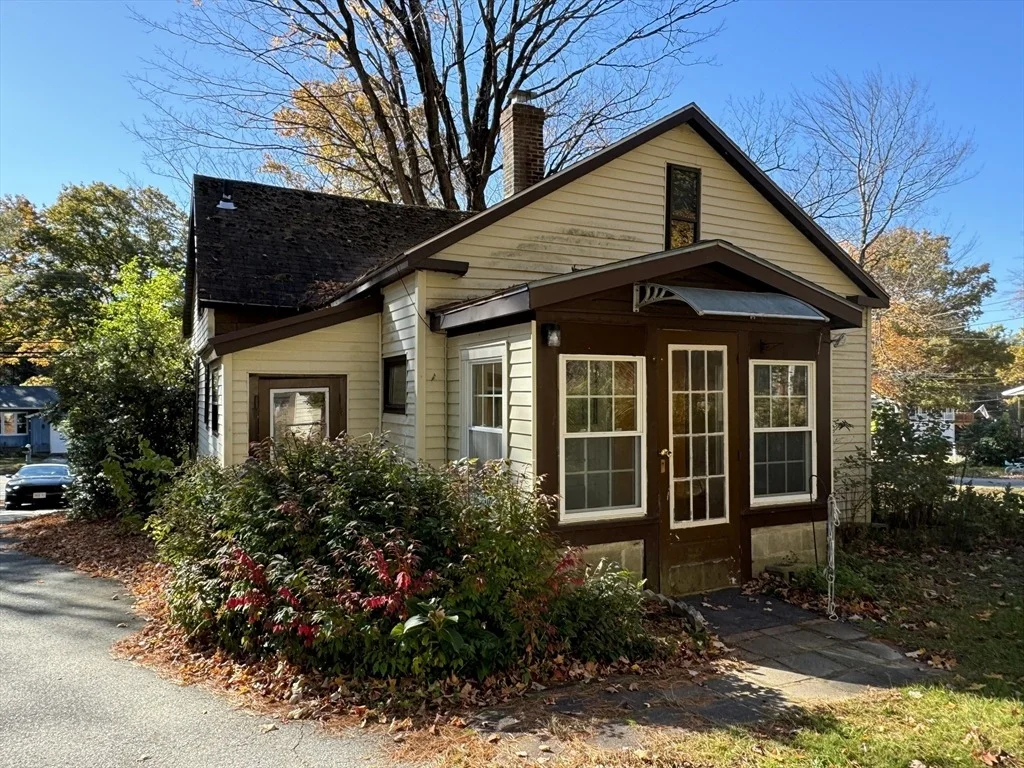 Photo of 322 Maple Street