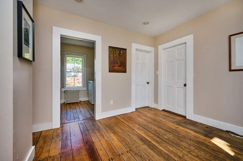 Photo of 14 River Street
