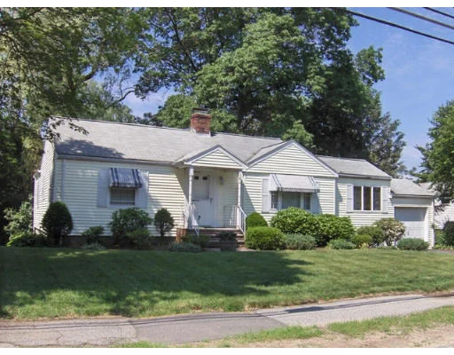 Photo of 232 Lowell Street