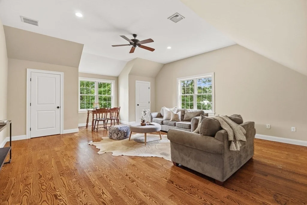 Photo of 152 Broad Meadow