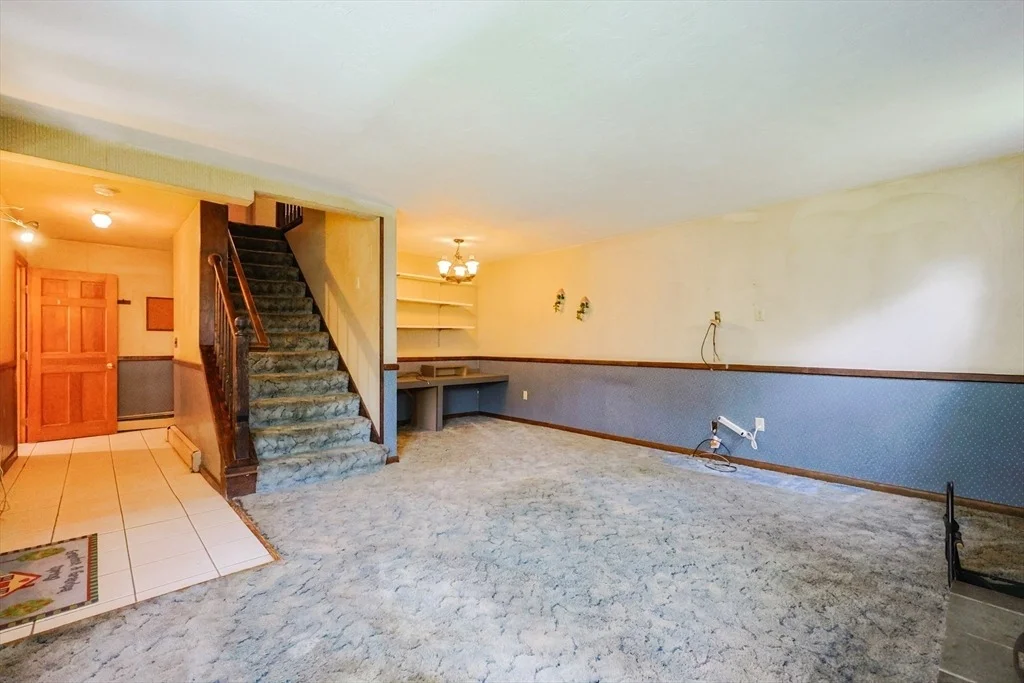 Photo of 179 Whitins Road
