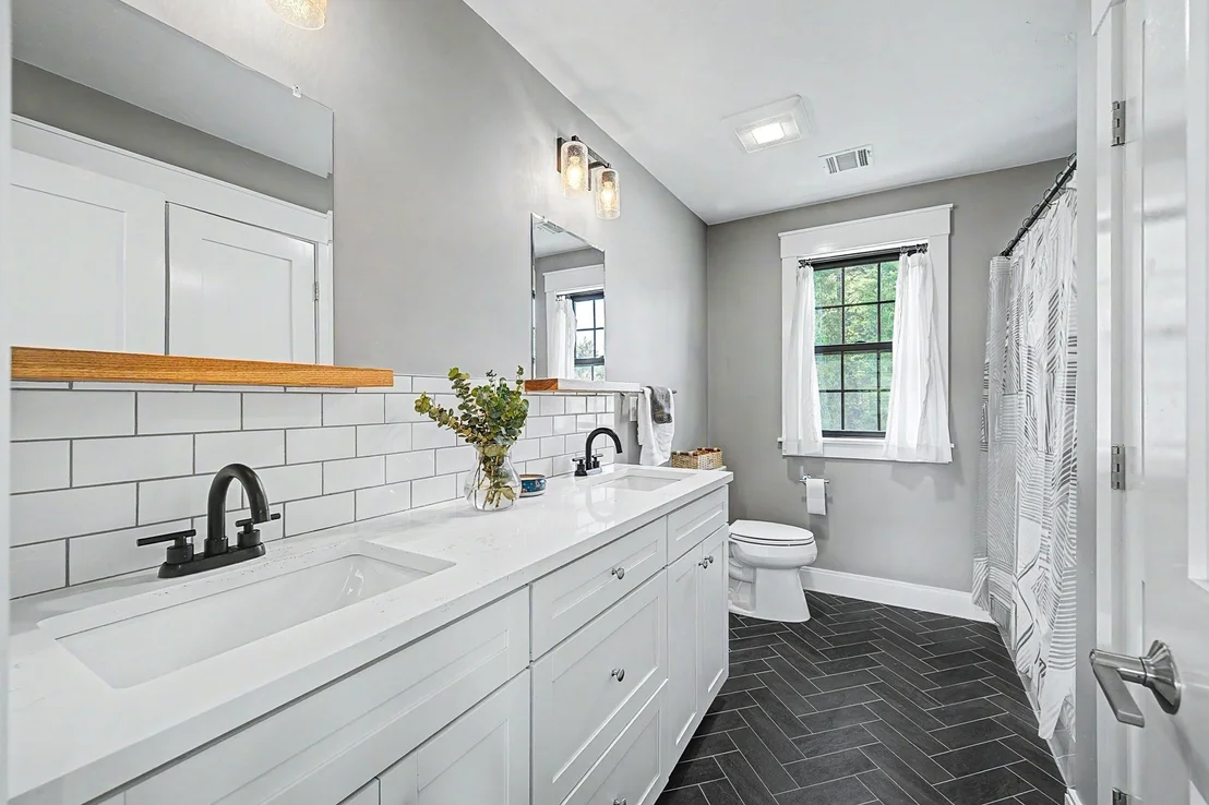 Photo of 3 Conway Ln