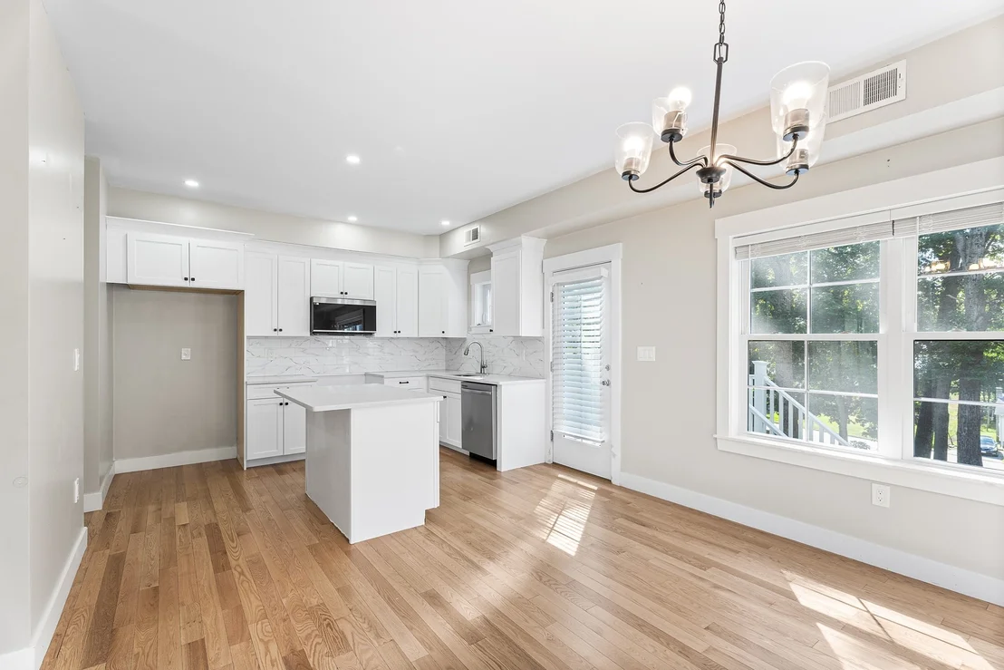 Photo of 30 Valmor St