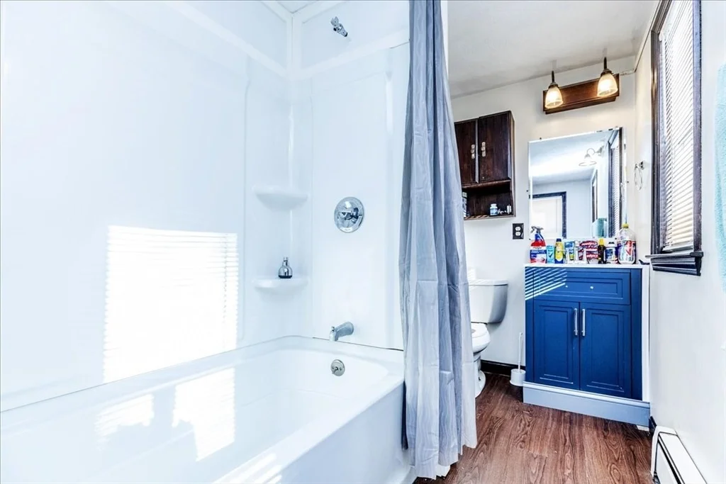 Photo of 13 Deering Ave