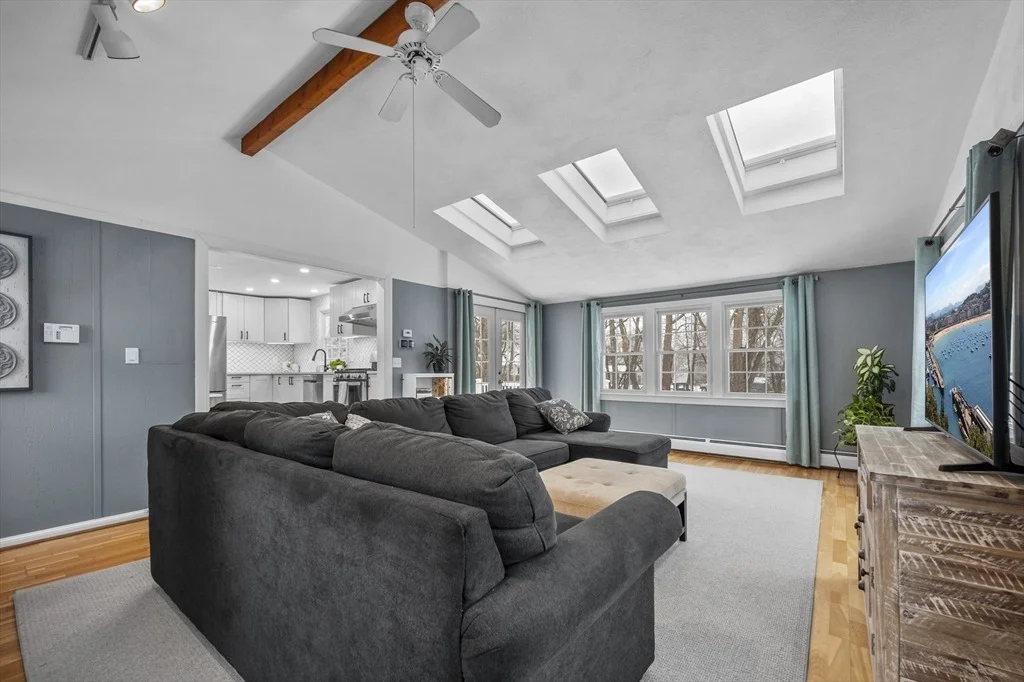 Photo of 5 Orchard Ln