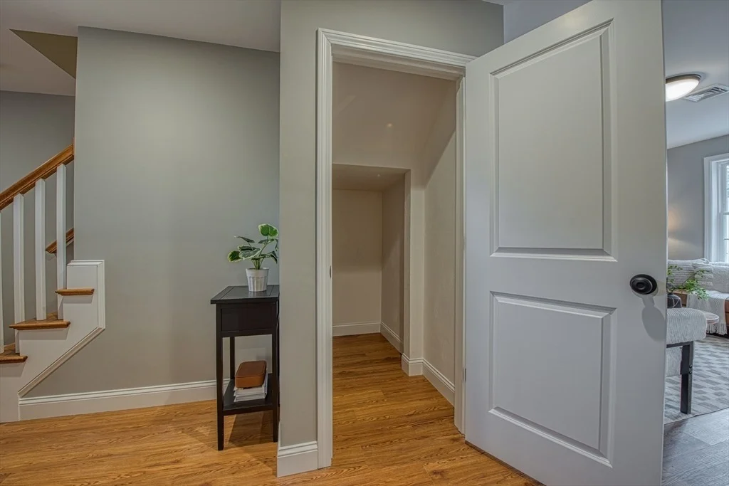 Photo of Unit A at 24 Hunter Street