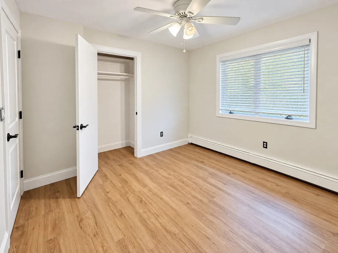 Photo of 14 Cornell Rd
