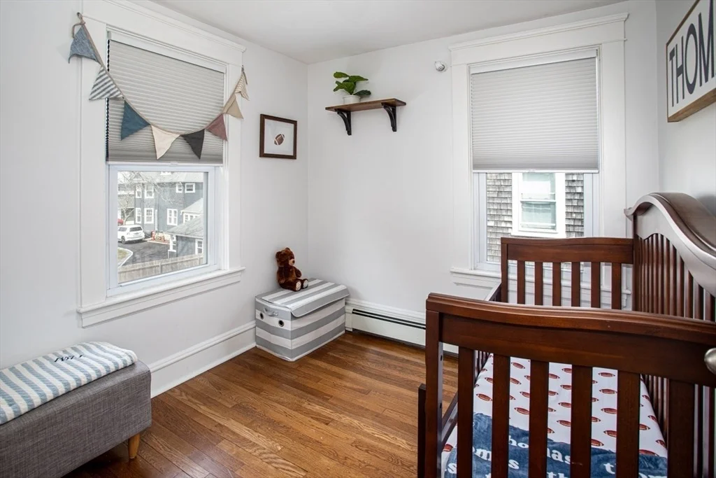 Photo of 32 Oakland St