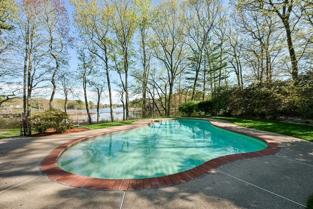 Photo of 15 Edwards Rd