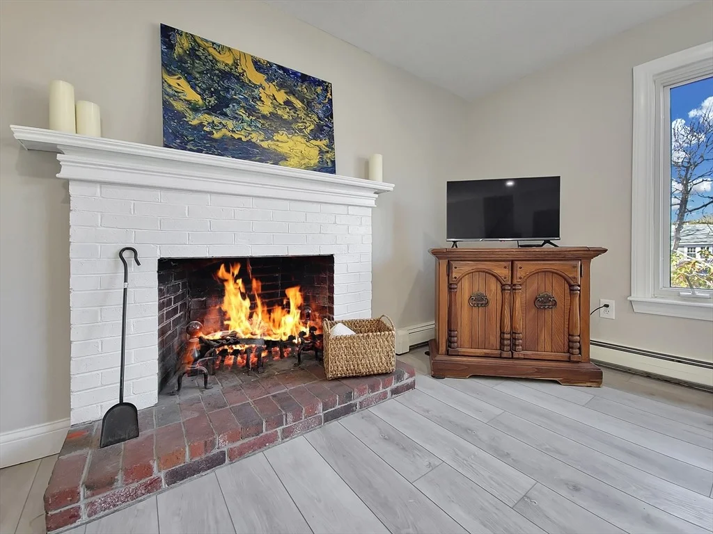 Photo of 11 Great Oak Rd
