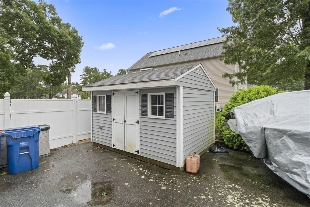 Photo of 15 Broadmarsh Ave