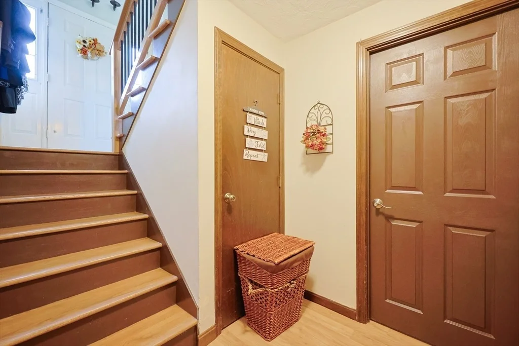 Photo of 7 Sara Dr