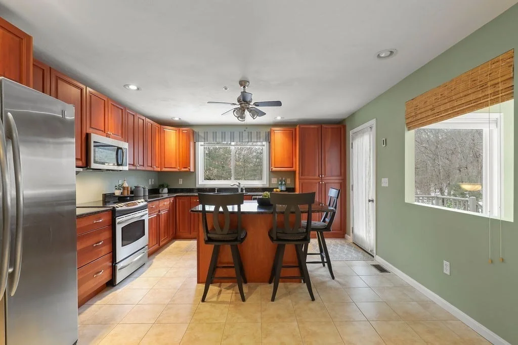 Photo of Unit 3003 at 3003 Maple Brook Rd