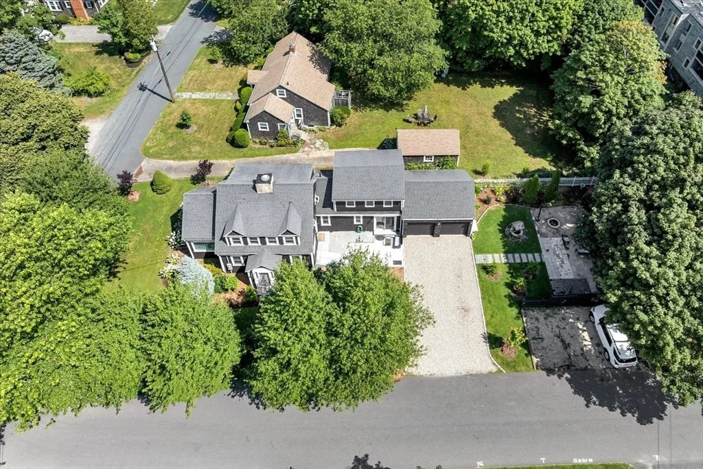 Photo of 44 Maple Avenue