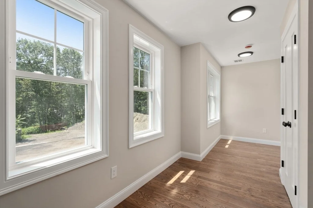 Photo of 10 Danielles Way