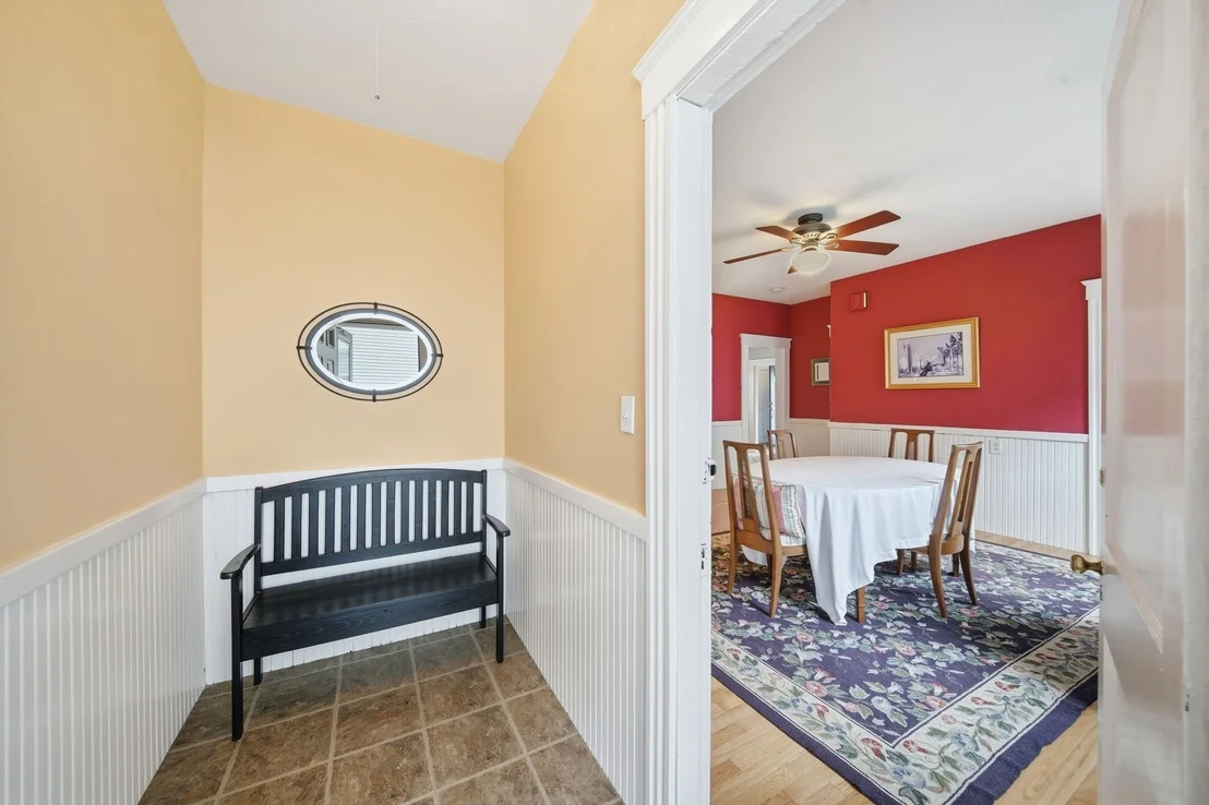 Photo of 196 Middlesex St