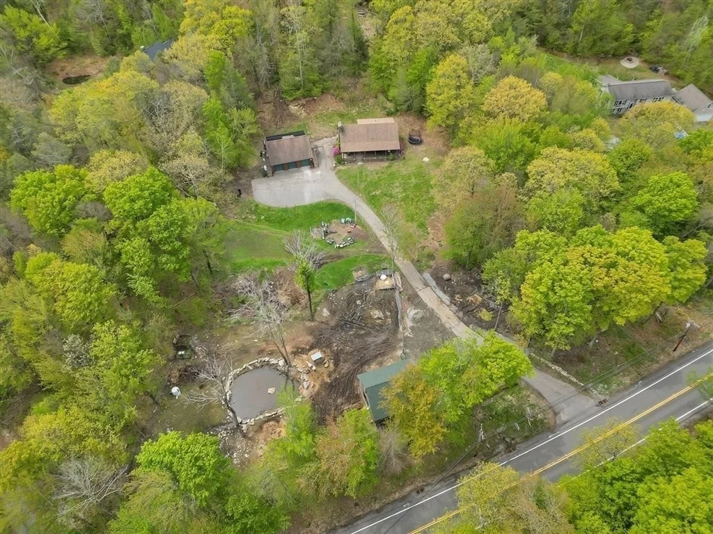 Photo of 41 Woronoco Rd