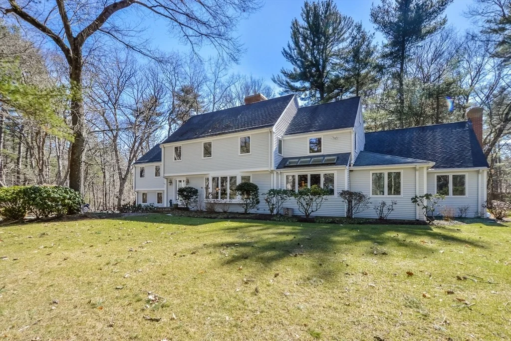 Photo of 110 Cherry Brook Rd