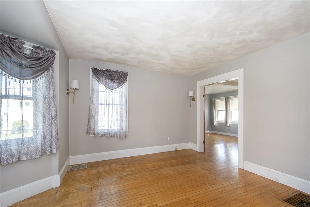 Photo of 43 Arnold Road