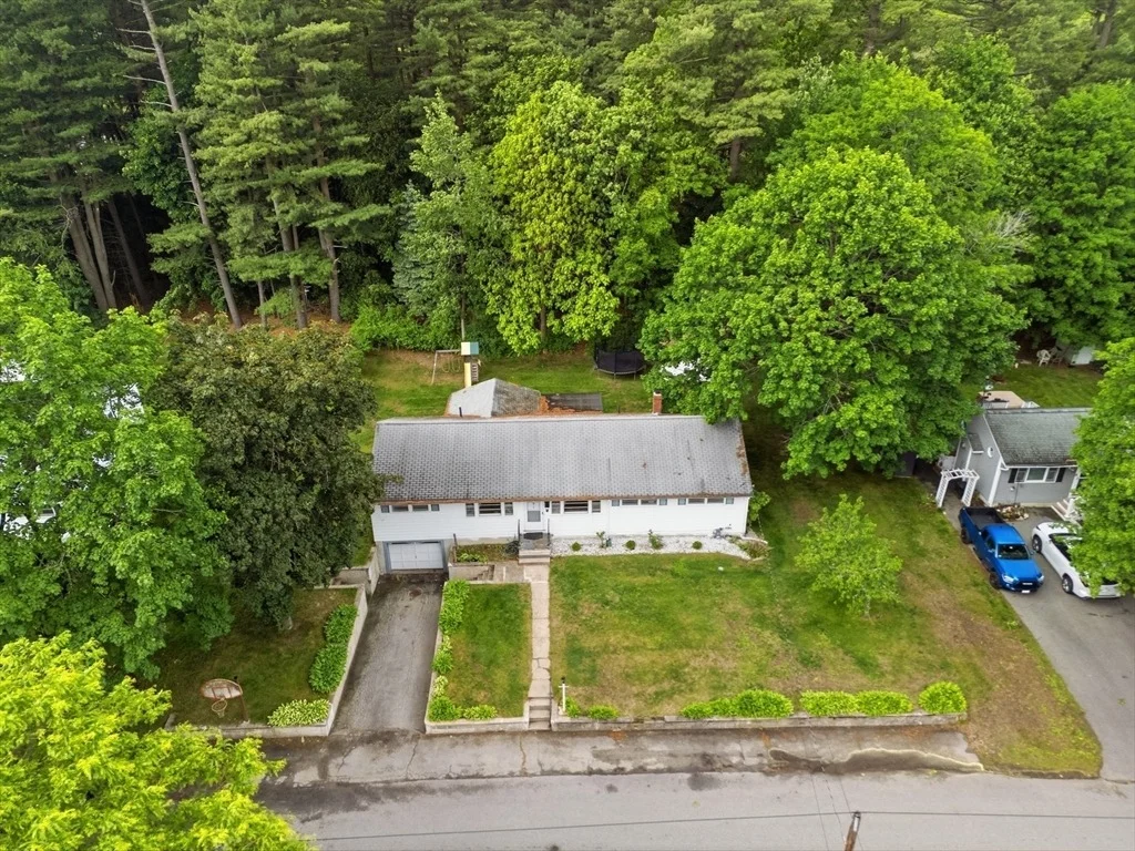 Photo of 11 Mcfarlin Rd