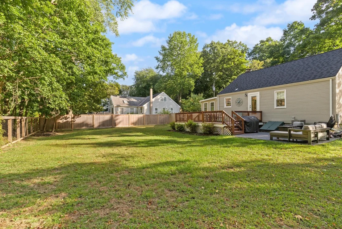 Photo of 17 Cogswell Ave