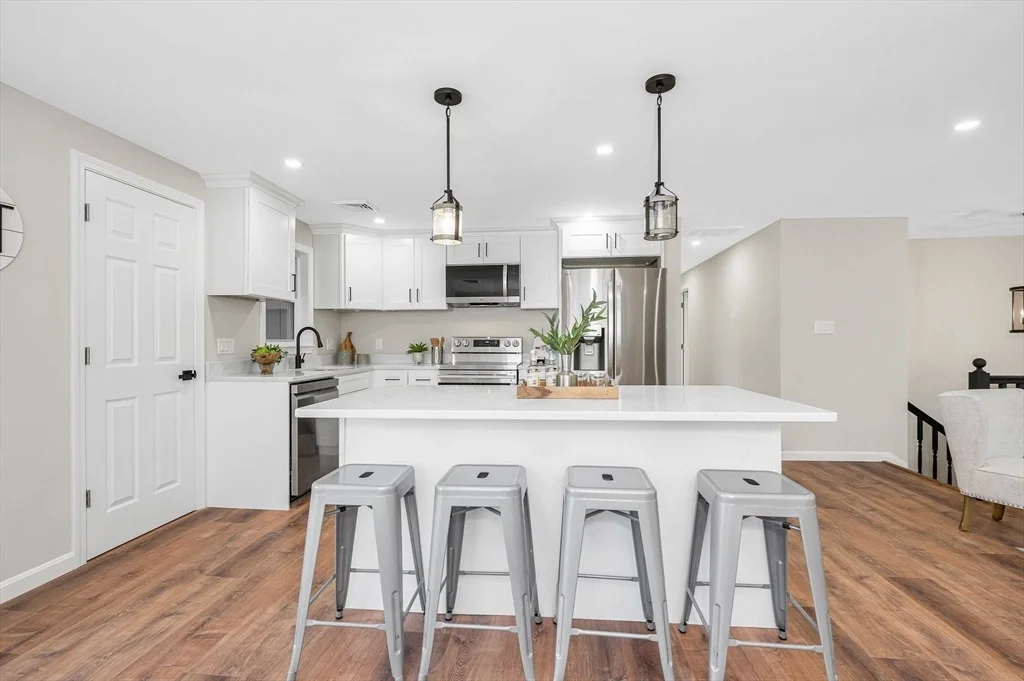 Photo of 4 Melody Ln