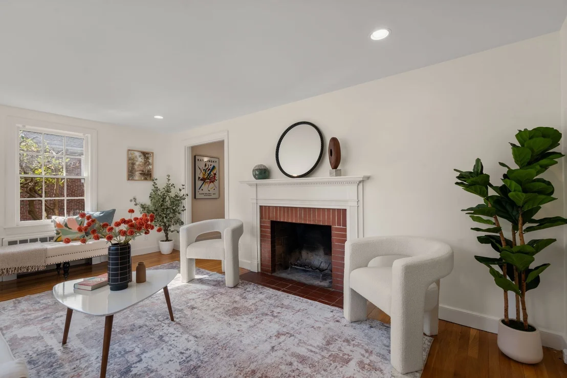 Photo of 139 Webster St