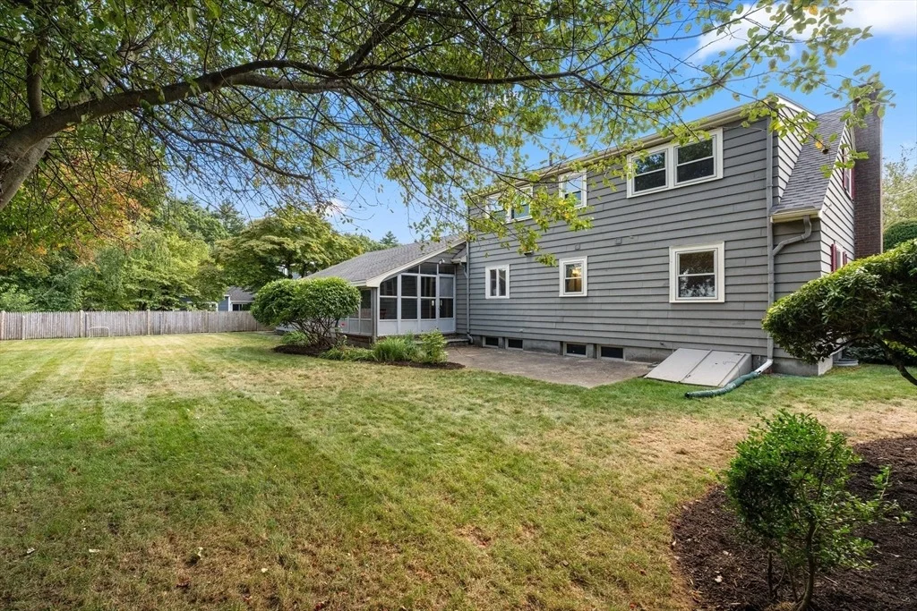 Photo of 20 Oakhurst Rd.