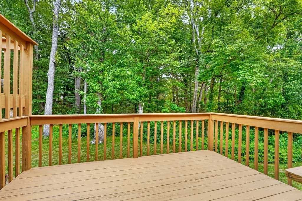 Photo of 10 Glenridge Dr