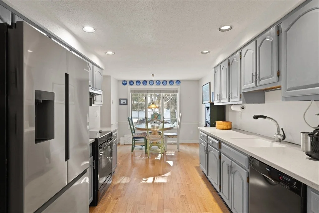 Photo of Unit 6 at 6 Greystone