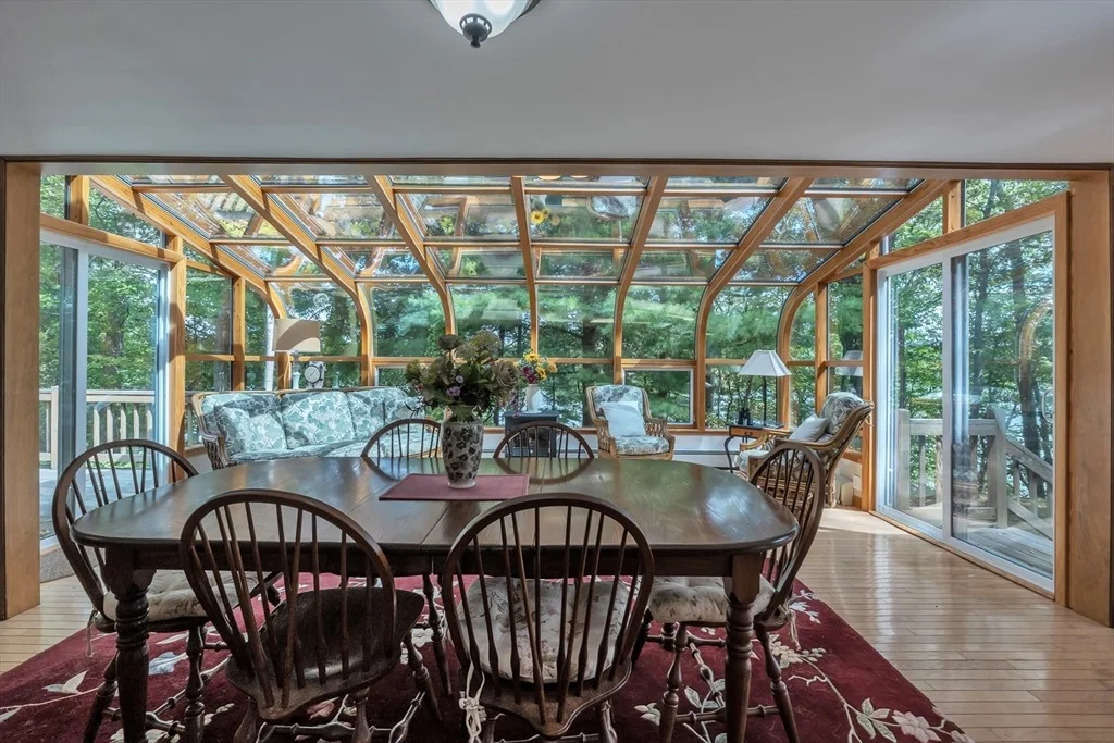Photo of 5 Forest Ln