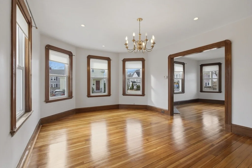 Photo of 83 Franklin St