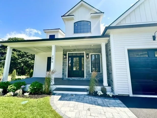 Photo of 296 Castle Road