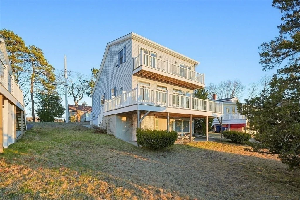 Photo of 9 River Terrace