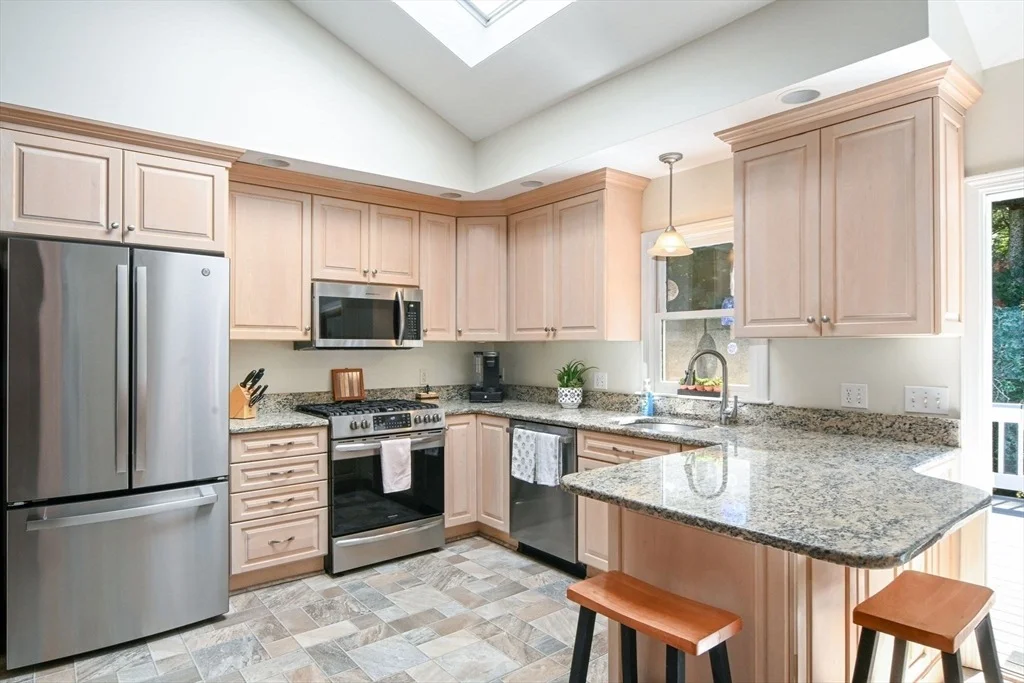 Photo of 211 James Circle