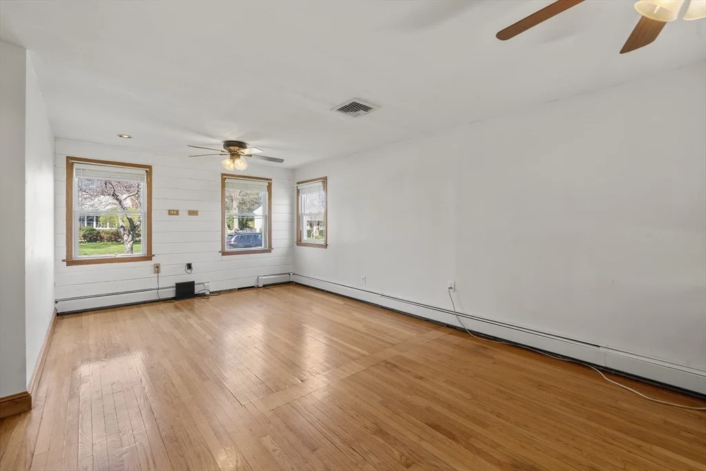 Photo of 1 Fisher Rd