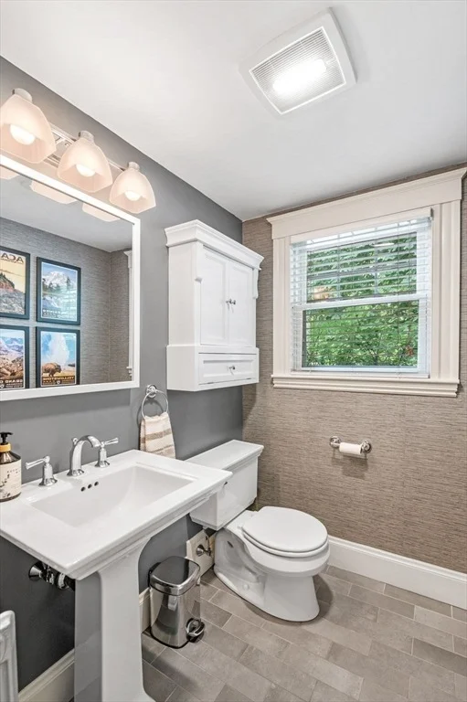 Photo of 39 Buttonwood Lane
