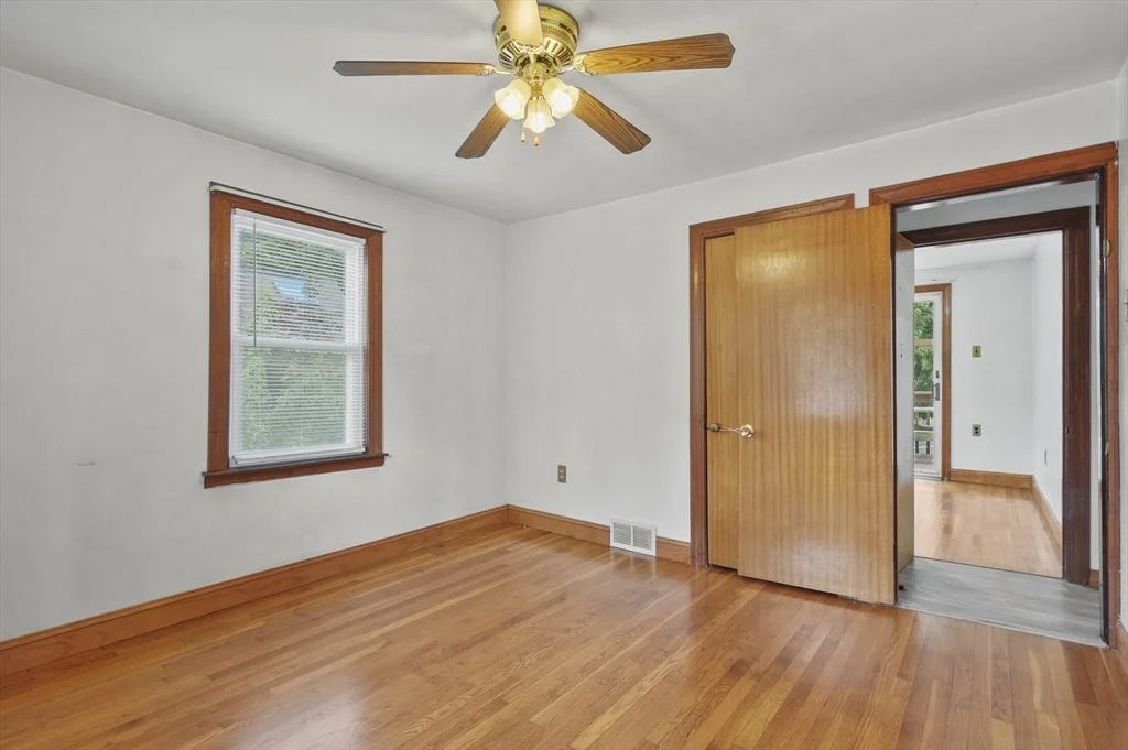 Photo of 6 Renaud Drive