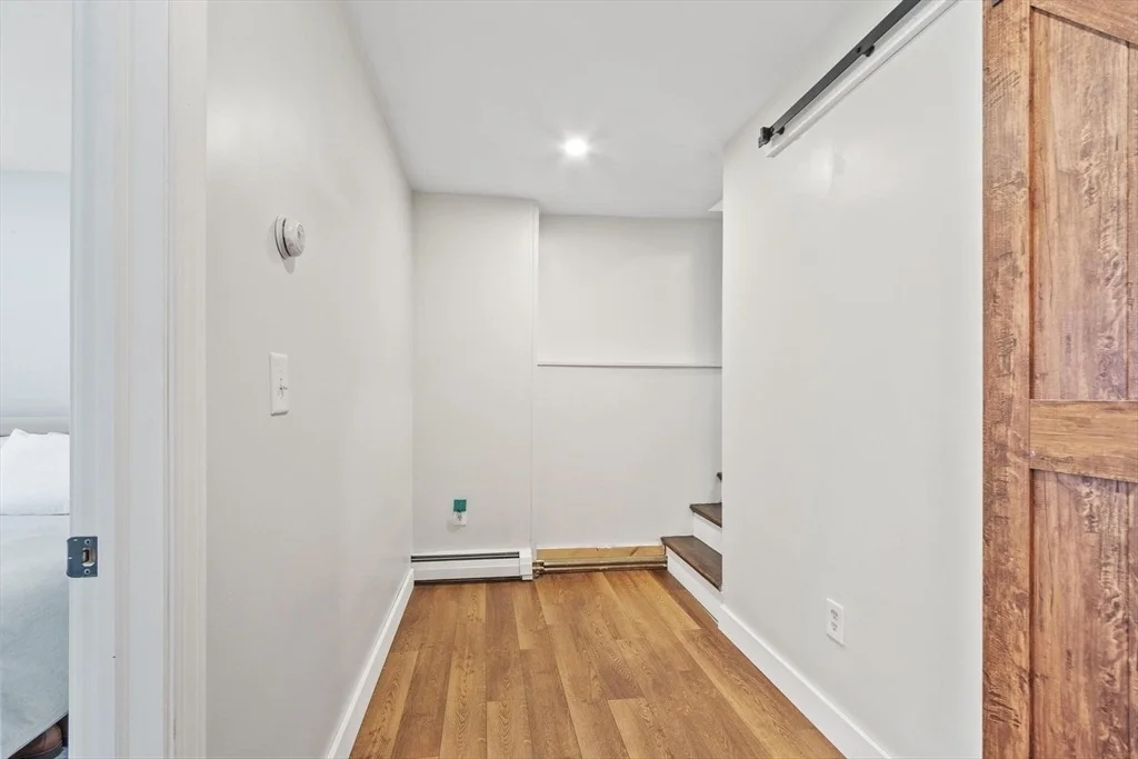 Photo of 84 Hammond St