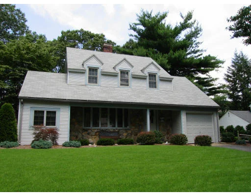 Photo of 32 Redstone Drive