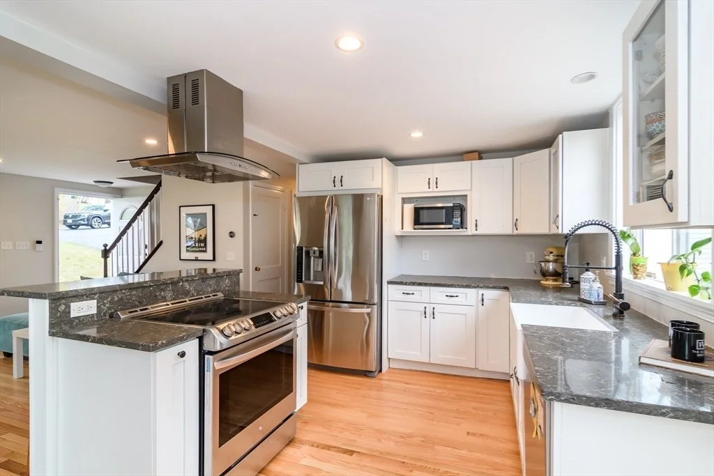 Photo of 21 Nimitz Cir