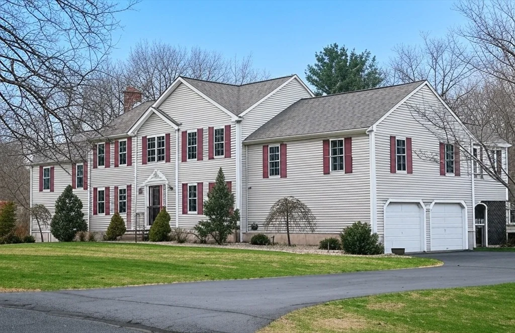 Photo of 118 Kempton Rd