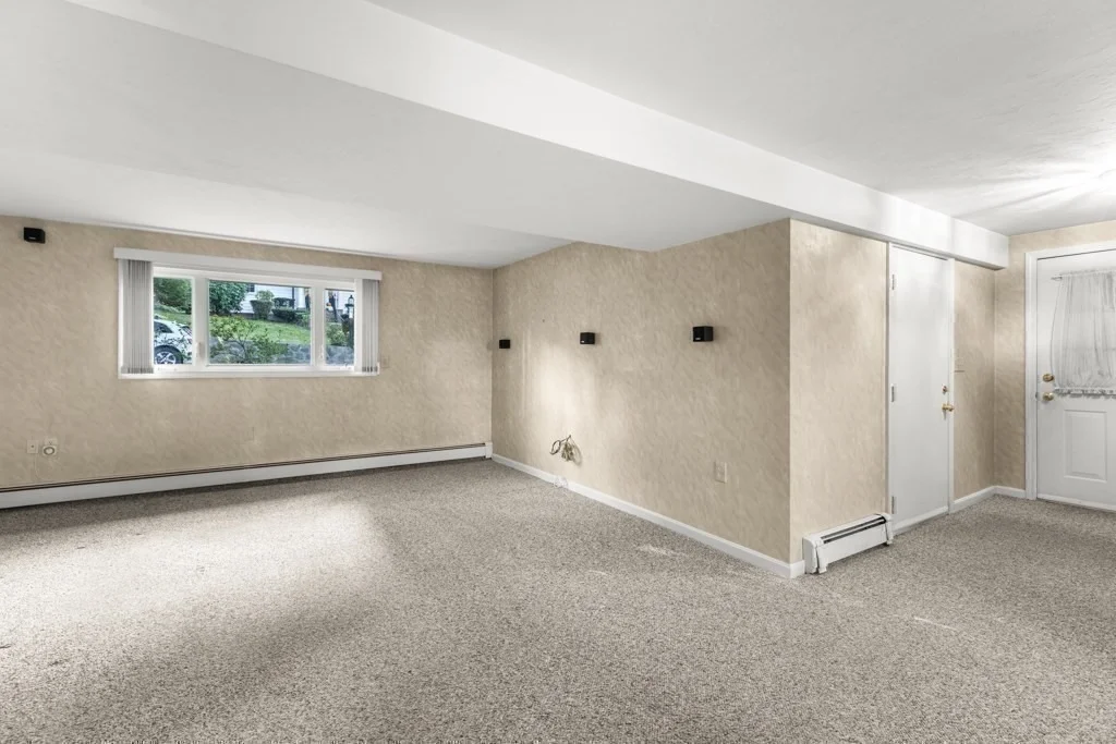Photo of 71 Cabot St