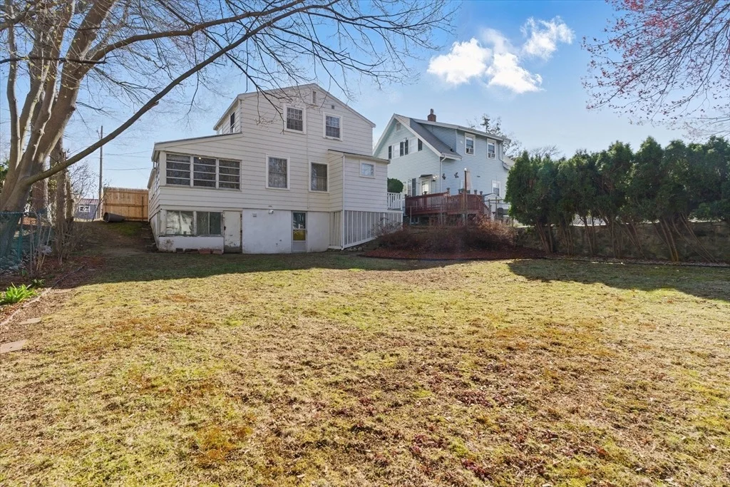 Photo of 12 Sanger Ave