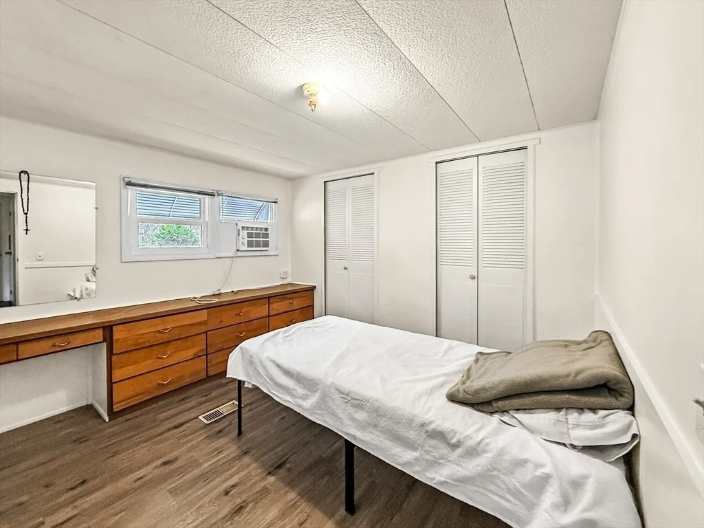 Photo of 126 Beach Rd