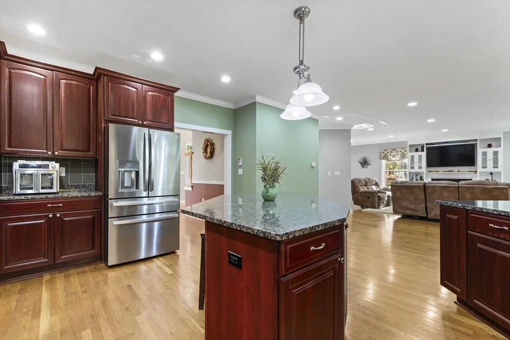 Photo of 16 Hilltop Dr