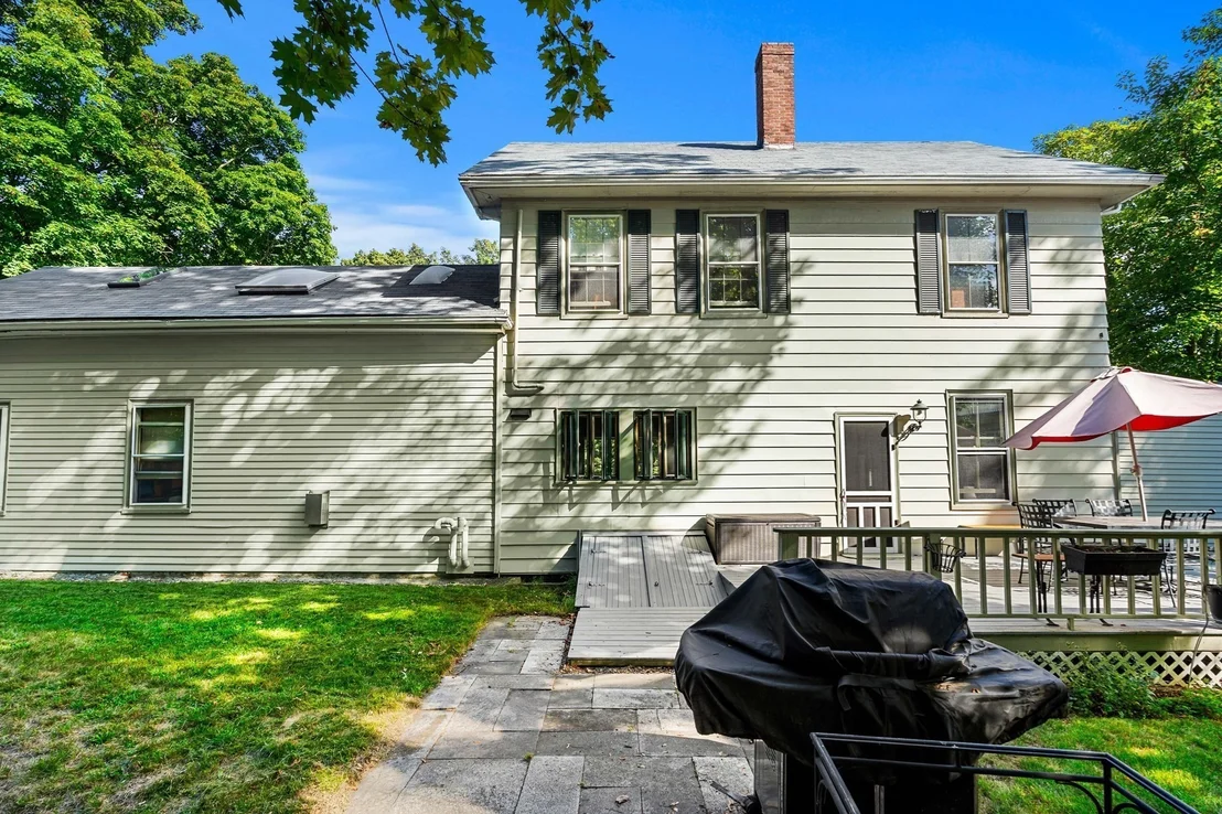 Photo of 360 Nahant Road
